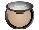 Becca Shimmering Skin Perfector™ Pressed highlighter opal